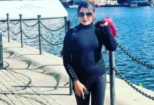 সংবাদের পর বিদেশে থাকা সেই শিক্ষকের ইস্তফা