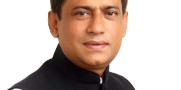 বরগুনা-০১ আসন; মাঠে টুকু, নড়বড়ে শম্ভু