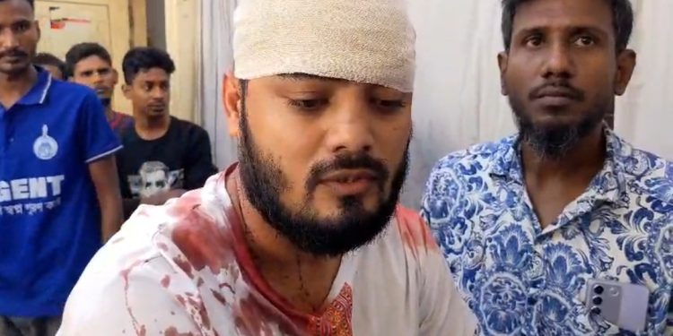 পটুয়াখালীতে শান্তি সমাবেশে শ্রমিকলীগের অশান্তি