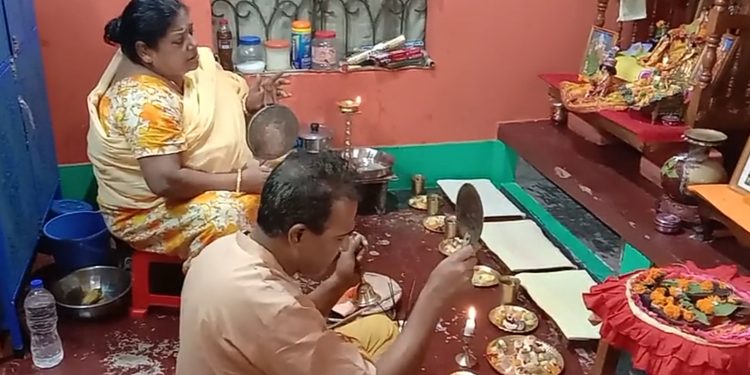 সনাতনীদের ঘরে ঘরে লক্ষী পূজাঁ