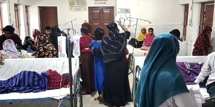 আচমকা স্কুলে বজ্রপাত; ১২ আহত, আশঙ্কাজনক ৫!