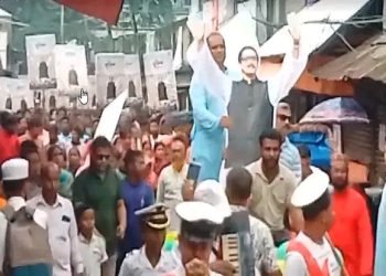 মুজিব-একটি জাতির রূপকার’ চলচিত্র মুক্তি; গলাচিপায় আনন্দ র‍্যালী