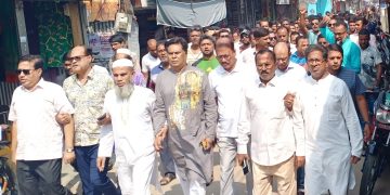 কলাপাড়ায় হরতালের কোন প্রভাব পরেনি, আ.লীগের শান্তি সমাবেশ