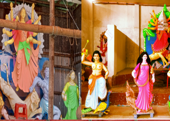 দুমকীতে প্রস্তুত পুজা মন্ডপ; প্রতিমা সাজাতে ব্যস্ত কারিগররা