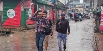 ঘূর্ণিঝড় হামুন; কুয়াকাটা ছেড়েছে পর্যটকরা