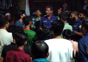 মন্দিরের টাকা ছিনতাইয়ের অভিযোগ