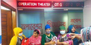 এক মায়ের গর্ভে ৪ শিশুর জন্ম