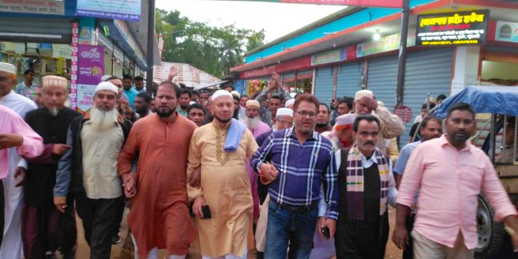 দুমকিতে জাতীয় পার্টির আনন্দ মিছিল