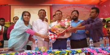 বাউফলে শিক্ষার্থী সংবর্ধনা ও নবীনবরণ অনুষ্ঠান