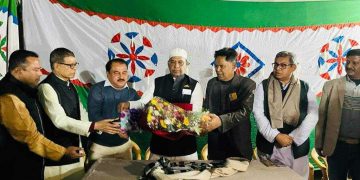 কলাপাড়ায় বিএনপি নেতার আওয়ামীলীগে যোগদান