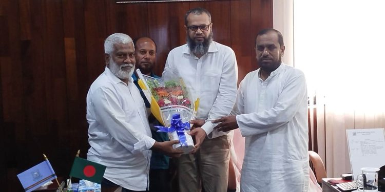 পবিপ্রবির উপাচার্যের সঙ্গে উপজেলা বিএনপি ও অঙ্গসংগঠনের সৌজন্য সাক্ষাৎ