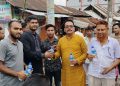 দশমিনায় রথযাত্রায় ‘ছাত্রদল মানবিক ফাউন্ডেশনে’র উদ্যোগে পানি ও চকলেট বিতরণ