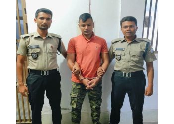 মির্জাগঞ্জে ২৫ পিস ইয়াবাসহ ছাত্রদলের সভাপতি পদপ্রত্যাশী গ্রেপ্তার