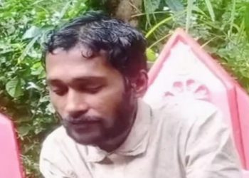 ‎মির্জাগঞ্জে ঘুমন্ত বাবাকে শিল-পাটা দিয়ে পিটিয়ে হত্যা করল ছেলে