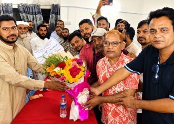 প্রতিমন্ত্রী নুরুল হকের সাথে গলাচিপা প্রেসক্লাবের আহ্বায়ক কমিটির সৌজন্য সাক্ষাৎ