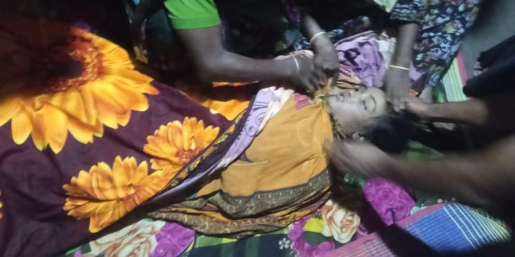 গলাচিপায় অটোরিকশার চাকার সঙ্গে ওড়না পেঁচিয়ে ১০ বছরের শিশুর মৃত্যু