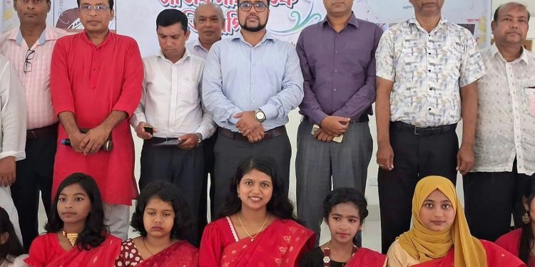 বাউফলে নজরুল বর্ষ উপলক্ষে সাংস্কৃতিক প্রতিযোগিতার উদ্বোধন