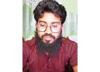 ছাত্রদের দিয়ে খাতা মূল্যায়নের সেই ভাইরাল ঘটনায় প্রভাষক বরখাস্ত
