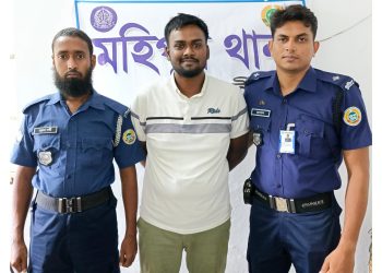মহিপুরে ব্যবসায়ীকে কুপিয়ে জখম মামলার প্রধান আসামি সাব্বির গ্রেফতার