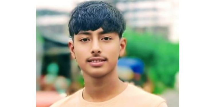 অর্থাভাবে থমকে গেছে ১৮ বছরের আরাফাতের জীবন, চিকিৎসায় সহায়তার আবেদন
