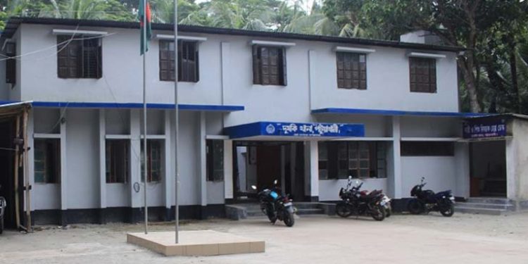 দুমকিতে ডাচবাংলা ব্যাংকের নৈশপ্রহরীকে পিটিয়ে জখম, প্রধান আসামি গ্রেফতার