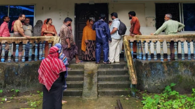 ঋণের লোভ দেখিয়ে বাউফলে ১৫ লাখ টাকা নিয়ে উধাও ভুয়া এনজিও