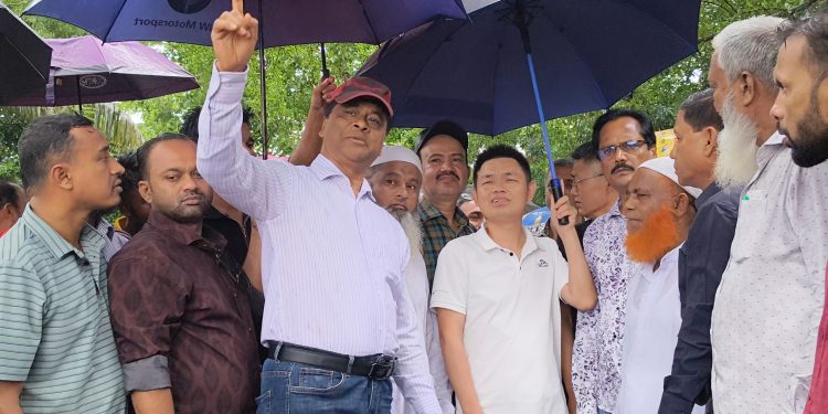 পটুয়াখালীর লাউকাঠি নদীতে নির্মাণ হচ্ছে দৃষ্টিনন্দন সেতু