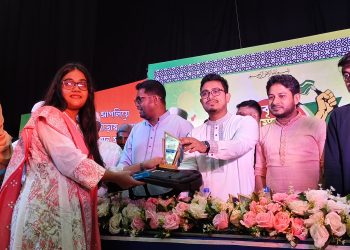 পটুয়াখালীতে কৃতী শিক্ষার্থীদের সংবর্ধনা দিল ‘ওয়েলফেয়ার ফাউন্ডেশন’