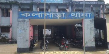 কলাপাড়ায় সালিস বৈঠকে হাতাহাতি থেকে রণক্ষেত্র, আহত ১০