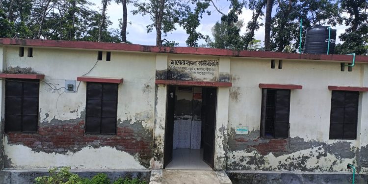 কলাপাড়ায় ১৭ কমিউনিটি ক্লিনিক ঝুঁকিপূর্ণ