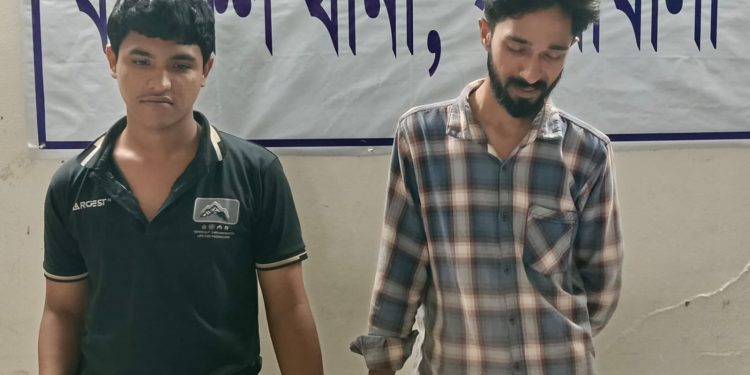 বাউফলে ১০০ পিস ইয়াবাসহ দুই মাদক কারবারি গ্রেপ্তার