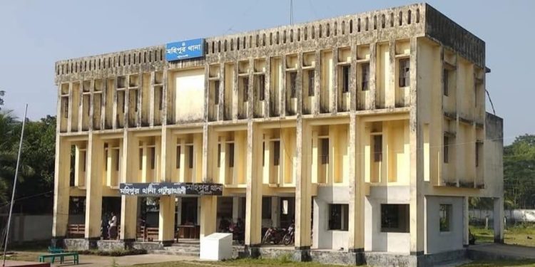 মহিপুরে জামিনে ফিরে মামলা তুলতে বাদীর পরিবারের ওপর আসামির হুমকি