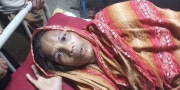 জমি সংক্রান্ত বিরোধের জেরে গলাচিপায় গৃহবধূকে পিটিয়ে জখম