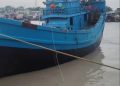বঙ্গোপসাগরে ট্রলারডুবি: অন্য ট্রলারের সহায়তায় ১৫ জেলে জীবিত উদ্ধার
