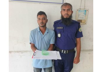 মির্জাগঞ্জে ৫ পিস ইয়াবাসহ যুবক গ্রেফতার
