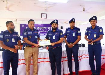 বরগুনা জেলার শ্রেষ্ঠ অফিসার ইনচার্জ আমতলীর ইয়াকুব হোসাইন