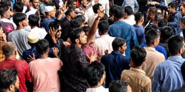 গলাচিপায় বিএনপির প্রতিষ্ঠাবার্ষিকীতে দুই গ্রুপের হাতাহাতি ও ধাওয়া-পাল্টা ধাওয়া