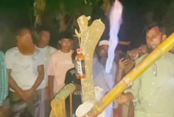 রাঙ্গাবালীতে গভীর নলকূপ থেকে বের হচ্ছে গ্যাস