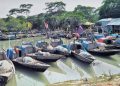 নিষেধাজ্ঞার ১৬ দিনেও প্রণোদনার চাল পাননি ২,৭৭৫ জেলে