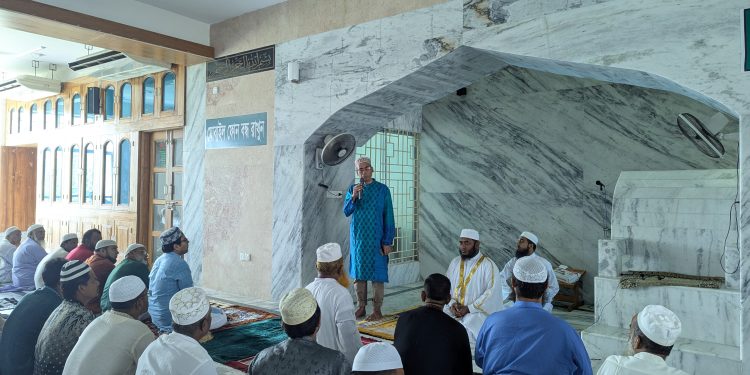 ডেঙ্গু প্রতিরোধে নিজ নিজ আঙিনা পরিষ্কার রাখার আহ্বান পটুয়াখালীর জেলা প্রশাসকের